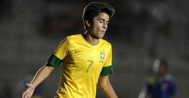 Mattheus, hijo de Bebeto, celebra un gol con la sub20 brasilea. | EFE