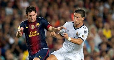 Messi y Cristiano Ronaldo, en un duelo la pasada temporada. | Archivo
