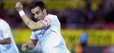 lvaro Negredo celebra un gol con el Sevilla. | EFE