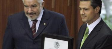 Pea Nieto (derecha), nombrado presidente electo. | EFE