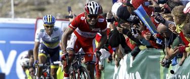 Purito deja atrs a Contador en el Cuitu Negru. | EFE