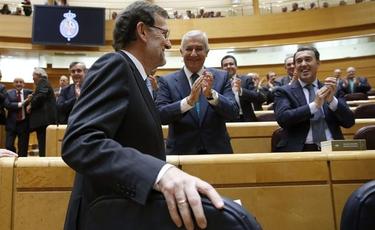 Mariano Rajoy, ovacionado este martes en el Senado | EFE