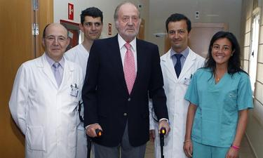 El Rey, con muletas | Efe