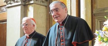 El cardenal Caizares, junto al cardenal Sistach | Archivo