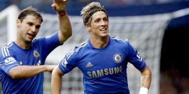 Fernando Torres celebra su gol al Newcastle. | EFE
