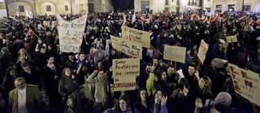 Manifestación contra los recortes en Valencia | EFE