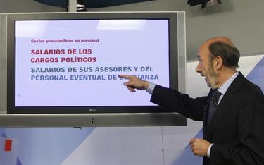 Rubalcaba presentando sus propuestas en una imagen de archivo | EFE