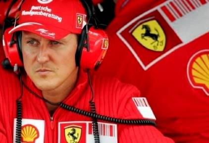 Michael Schumacher sigue luchando para salir adelante | Archivo