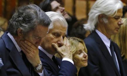 Alfonso Díez y los hijos de la duquesa | Cordon Press