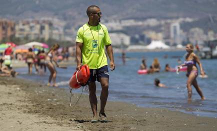 Un vigilante de playa | Archivo