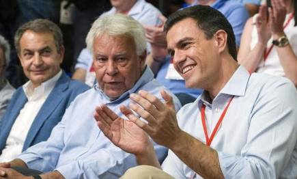Felipe, Zapatero y Sánchez en un mitin del PSOE