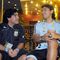 Yerno de MaradonaMaradona posa sonriente junto al Kun Agüero, eran otros tiempos.