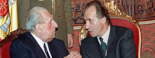 Don Juan conversa con su hijo, el Rey Juan Carlos | EFE