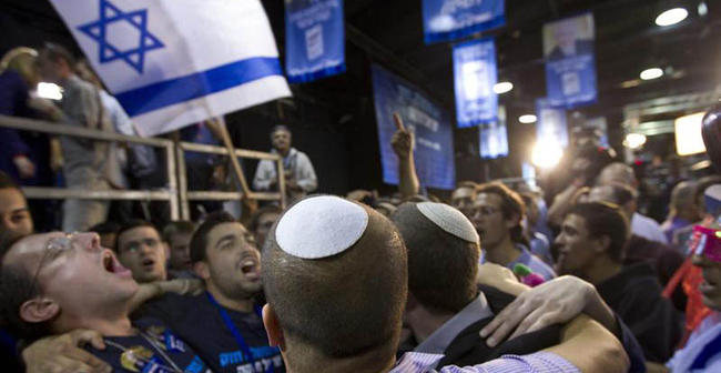 Partidarios de la formacin de Netanyahu, celebrando los primeros sondeos. | Efe
