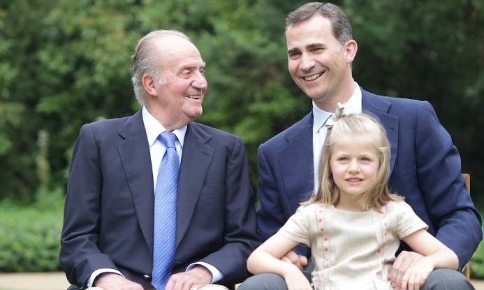 El 'adiós' de Juan Carlos: momentos inolvidables en el Palacio de la Zarzuela