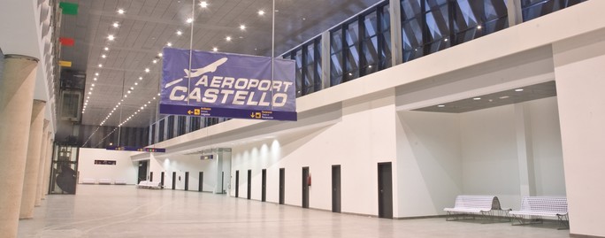 El primer avión despegará del aeropuerto de Castellón este año - Libre ...