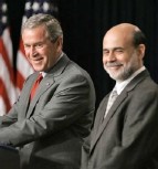 Bush y Bernanke en un acto en la Casa Blanca.