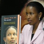 Ayaan Hirsi Ali en la presentacin de su libro.