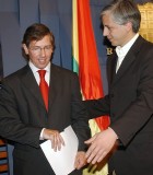 Bernardino Len y el vicepresidente boliviano. EFE