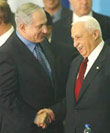 Benjamn Netanyahu y Ariel Sharon. (Archivo).