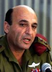 Shaul Mofaz, ministro israel de Defensa.