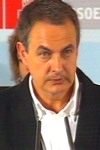 Zapatero anuncia la subida de impuestos.