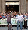Protesta en la catedral de Barcelona
