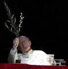 El Papa durante la bendicin del Domingo de Ramos.
