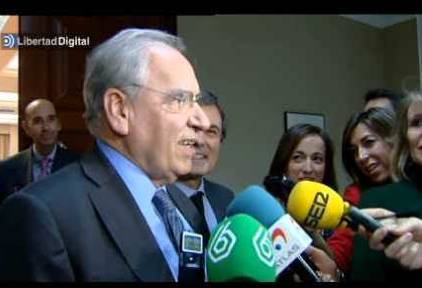 Alfonso Guerra deja la política