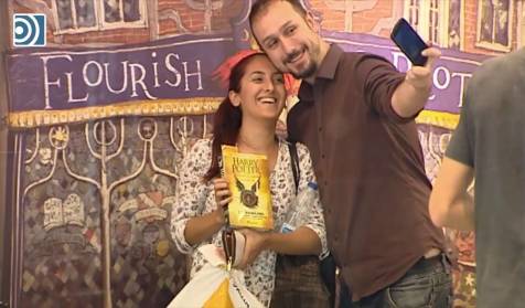 Los fans de Harry Potter hacen cola en Madrid para