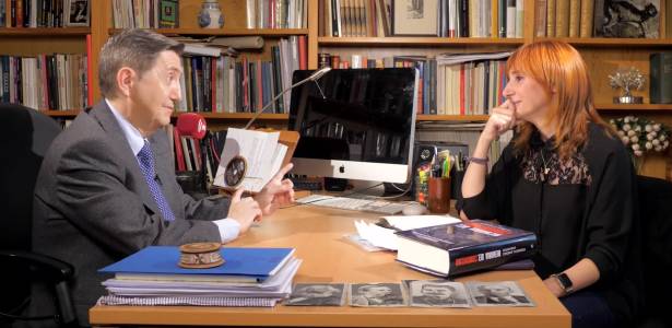 "Nacen a la vez el terror en Rusia y la mentira en Francia"